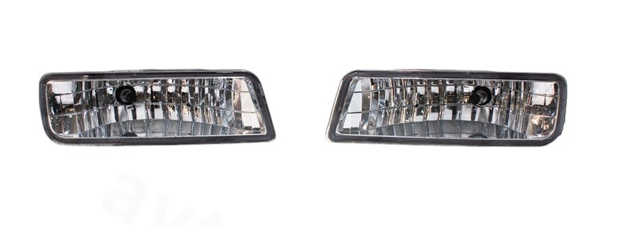 Противотуманные фары TOYOTA NOAH 96---