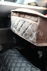 Чехлы автомобильные коричневый льняной, белая сетка фото 4