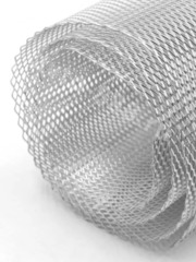 Сетка на решетку ячейка 6х12мм алюминиевая серебро (1000*330мм) СРЕДНЯЯ фото 3