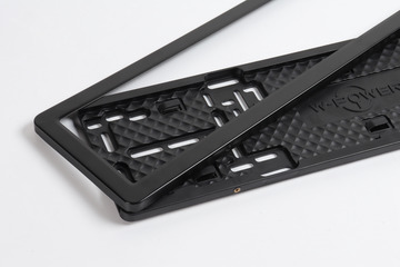 Рамка для гос номера металлическая (универсальная Китай/Европа) (комплект 1 шт.), черная фото 4