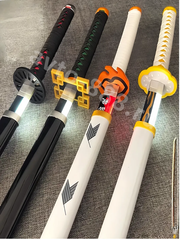 Катана Гию Томиока, Клинок рассекающий демонов-ZhangShen yiyong刀 白线蓝底手柄 黑壳 黑色刀身 фото 4